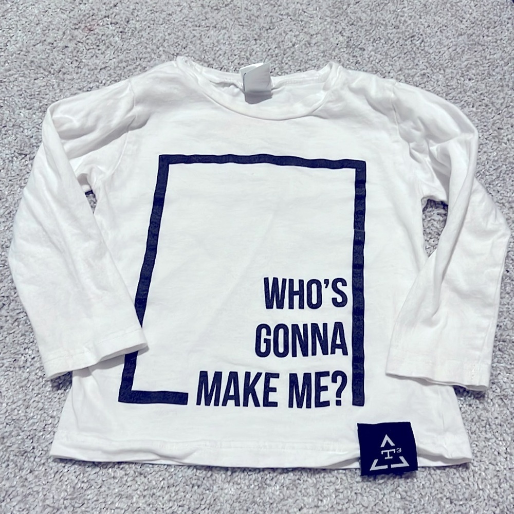 Trilogy design long sleeve 2-T